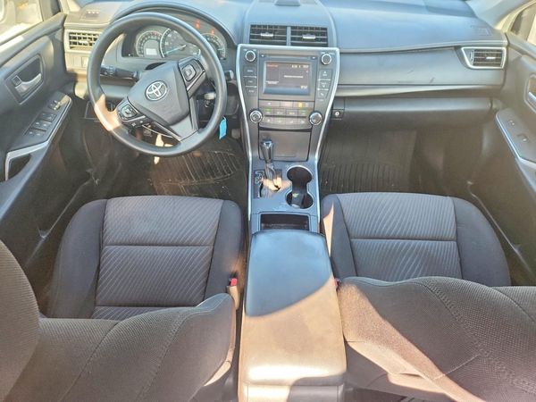 2015 TOYOTA CAMRY