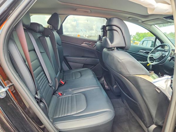 2023 KIA SPORTAGE SX-P
