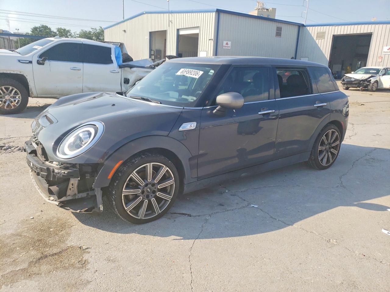 2021 MINI COOPER