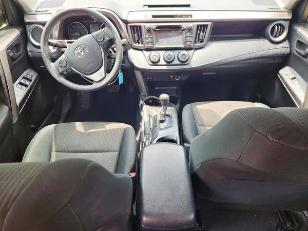 2018 TOYOTA RAV4 LE
