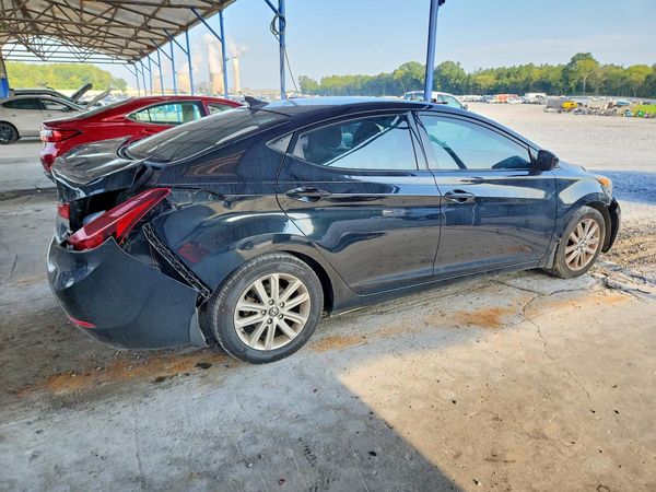 2014 HYUNDAI ELANTRA GLS(Middle)