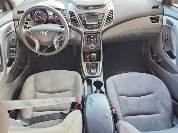 2014 HYUNDAI ELANTRA GLS(Middle)