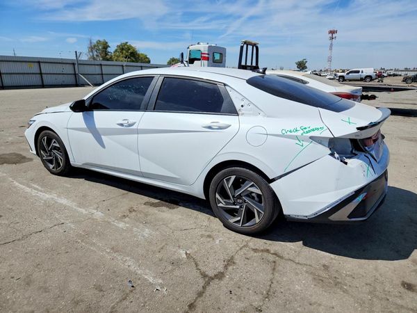 2025 HYUNDAI ELANTRA