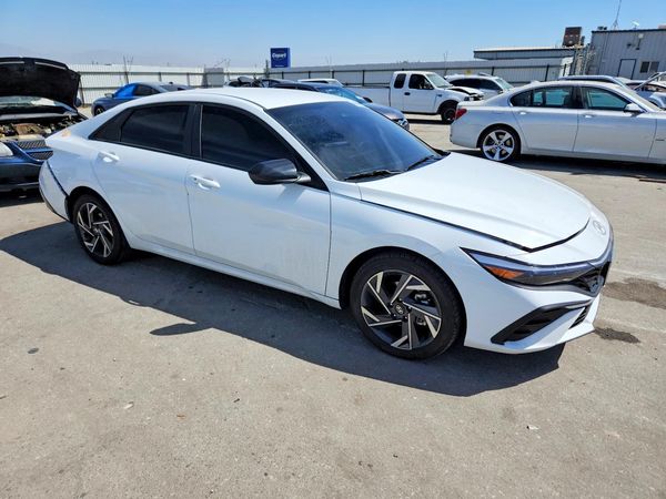 2025 HYUNDAI ELANTRA