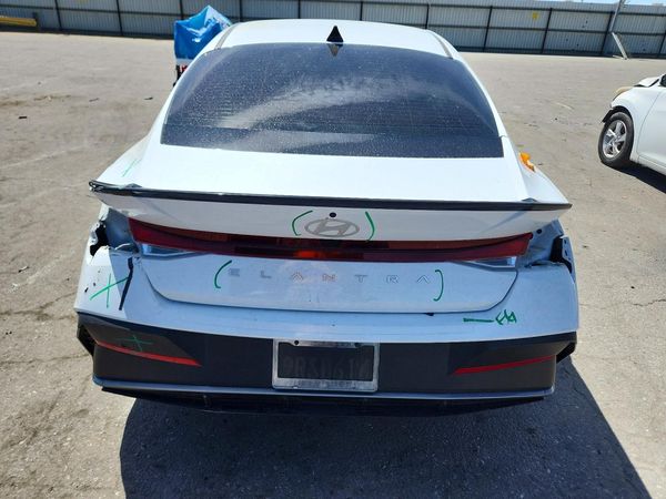 2025 HYUNDAI ELANTRA