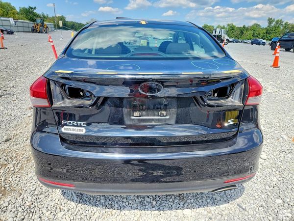 2018 KIA FORTE LX Pop,S,EX