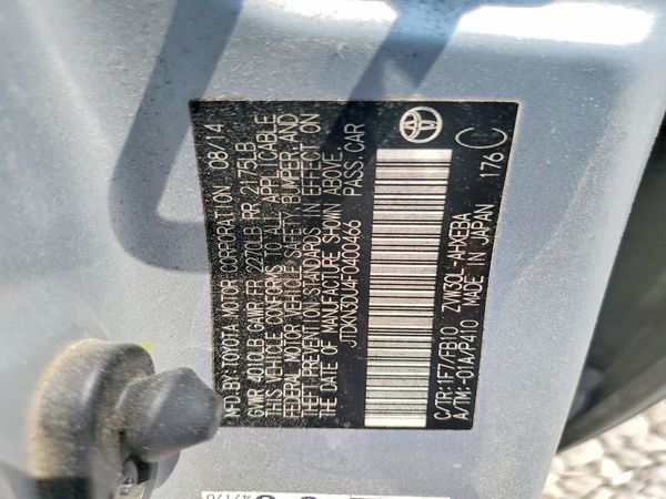 2015 TOYOTA PRIUS