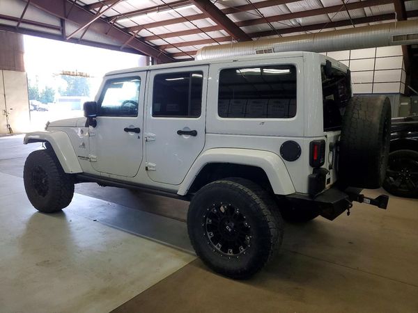 2015 JEEP WRANGLER UNLIMITED SAHARA 4X4