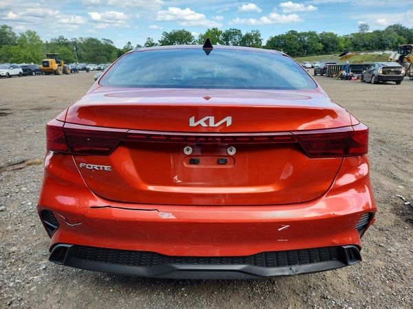 2024 KIA FORTE
