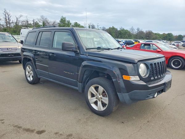 2013 JEEP PATRIOT Latitude