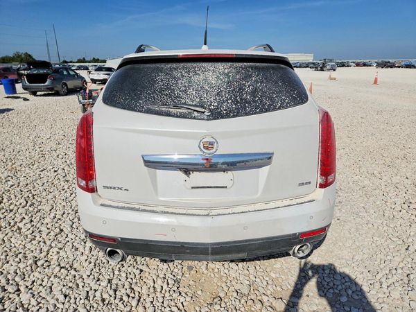 2014 CADILLAC SRX Luxury