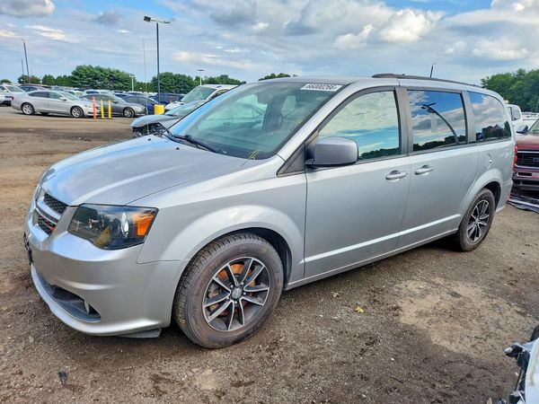 2018 DODGE CARAVAN GT (US), GT FWD (Can) — Front 3/4
