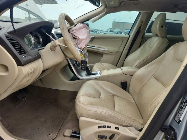 2013 VOLVO XC60