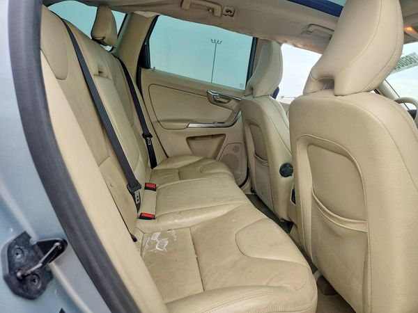 2013 VOLVO XC60