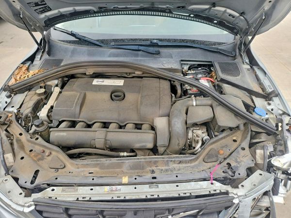 2013 VOLVO XC60