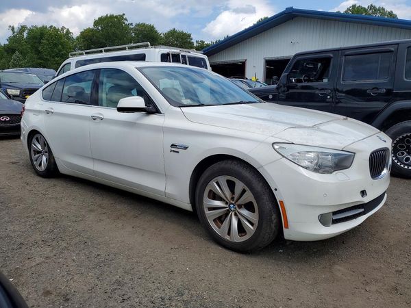 2012 BMW 5 SERIES xDrive GT — Passenger 3/4