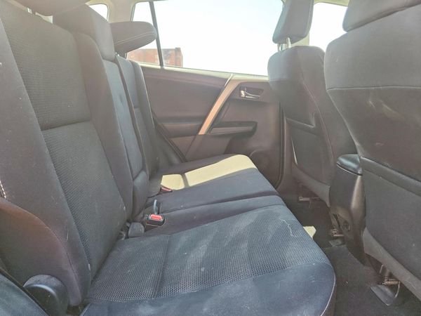 2018 TOYOTA RAV4 Adventure/XLE
