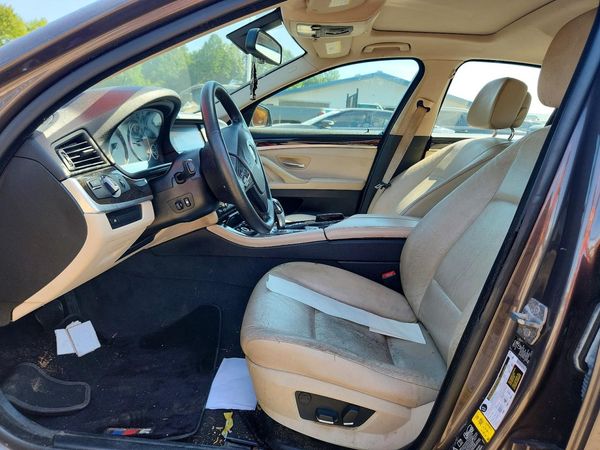 2013 BMW 5 SERIES — DENT