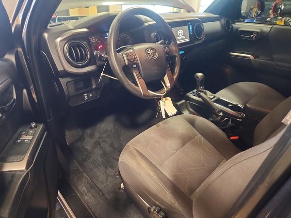 2018 TOYOTA TACOMA