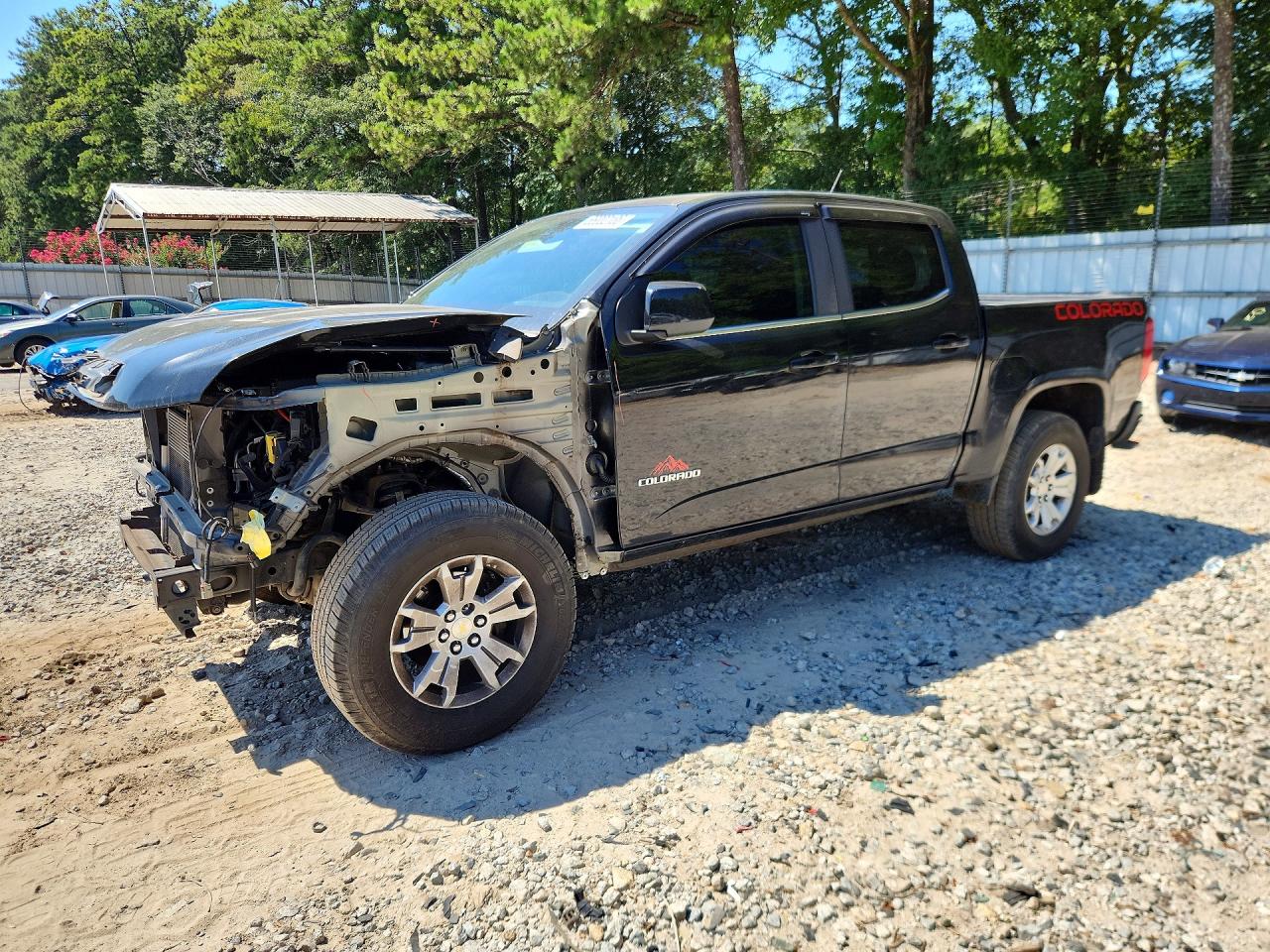 2017 CHEVROLET COLORADO LT — Front 3/4
