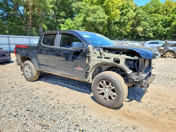 2017 CHEVROLET COLORADO LT — Passenger 3/4