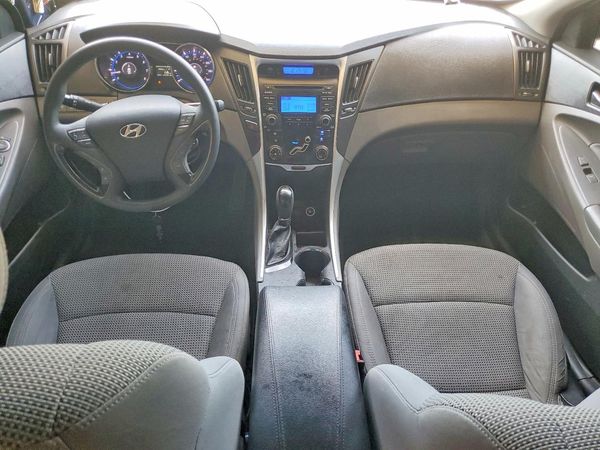 2012 HYUNDAI SONATA Middle-low level