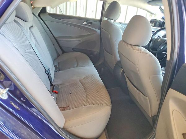 2012 HYUNDAI SONATA Middle-low level