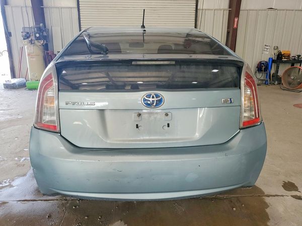 2012 TOYOTA PRIUS