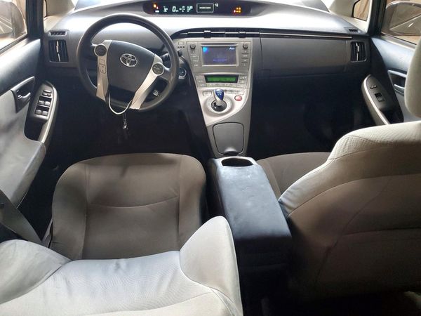 2012 TOYOTA PRIUS