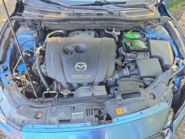 2017 MAZDA 3