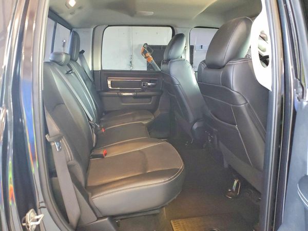 2015 RAM 1500 Laramie