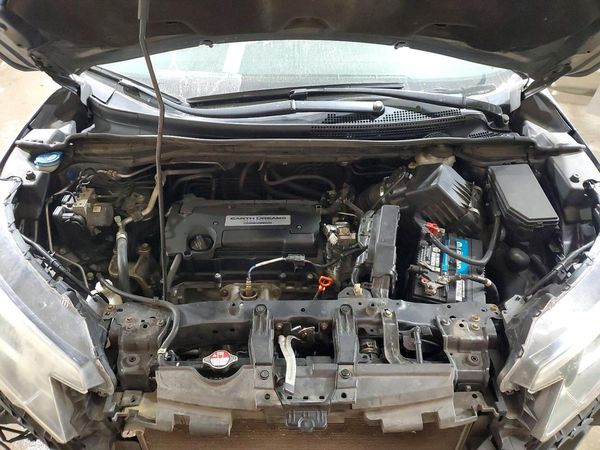 2015 HONDA CRV EX — Engine bay