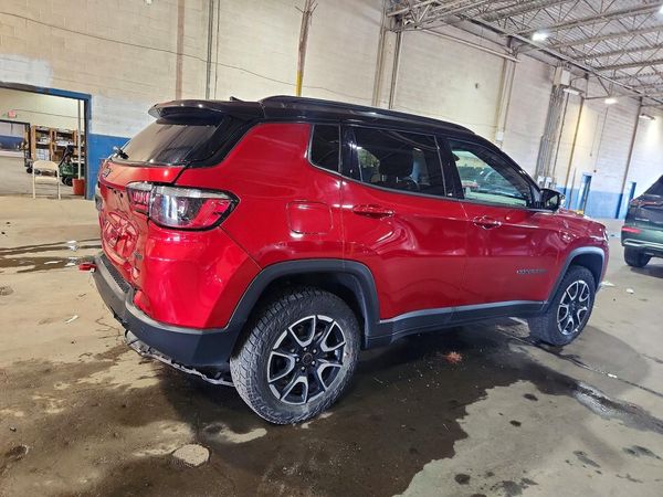 2025 JEEP COMPASS TRAILHAWK 4X4