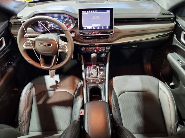 2025 JEEP COMPASS TRAILHAWK 4X4