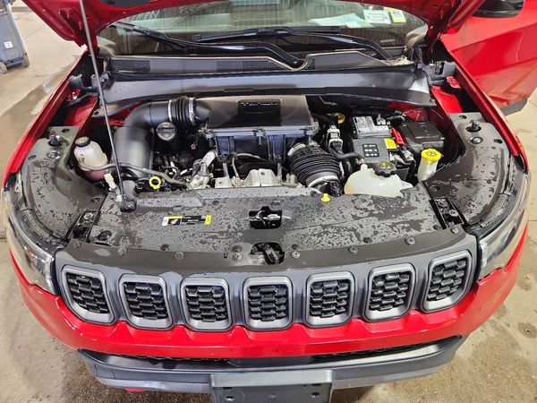 2025 JEEP COMPASS TRAILHAWK 4X4