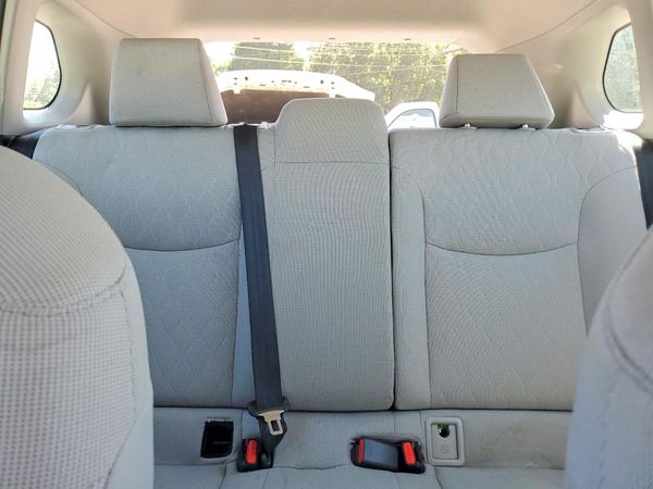 2024 TOYOTA COROLLA CROSS L
