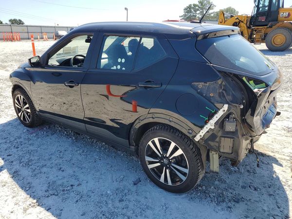 2020 NISSAN KICKS