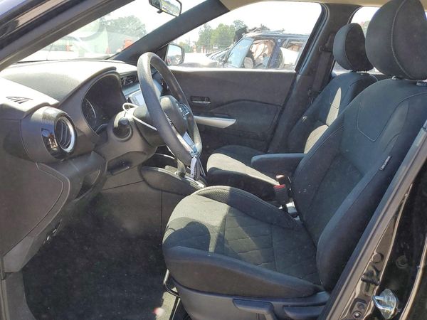 2020 NISSAN KICKS