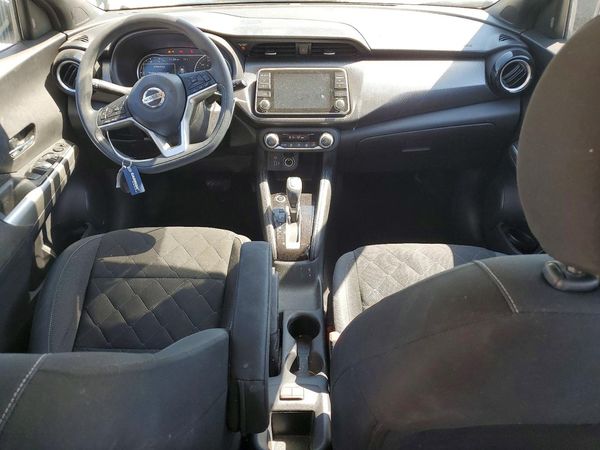 2020 NISSAN KICKS