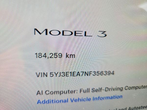 2022 TESLA MODEL 3