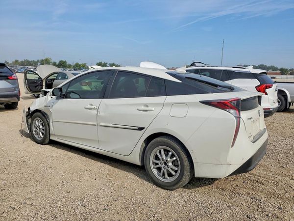 2018 TOYOTA PRIUS