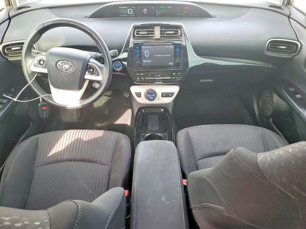 2018 TOYOTA PRIUS