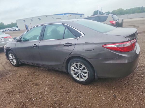 2016 TOYOTA CAMRY