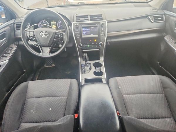 2016 TOYOTA CAMRY