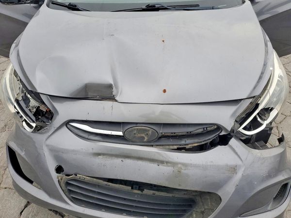 2015 HYUNDAI ACCENT GL(Middle-low)