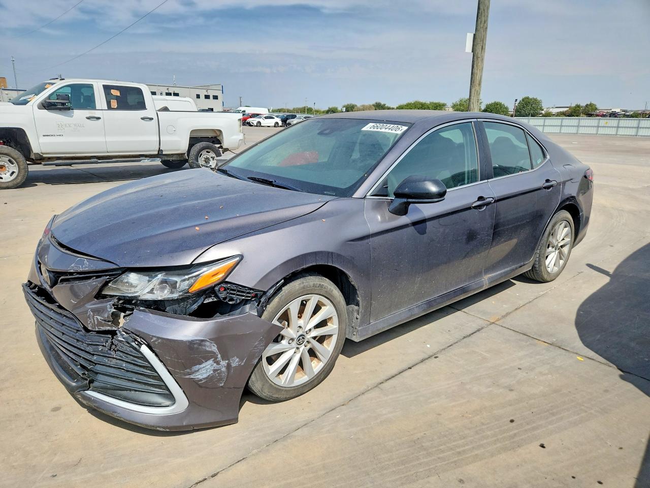 2022 TOYOTA CAMRY LE