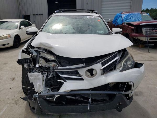 2015 TOYOTA RAV4 XLE (M Grade)