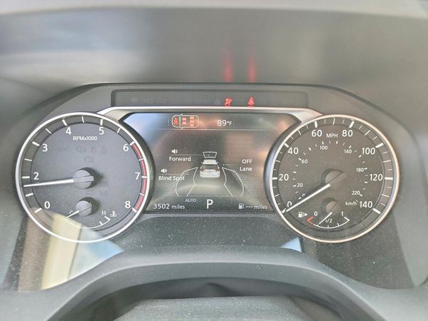 2026 NISSAN ROGUE SV