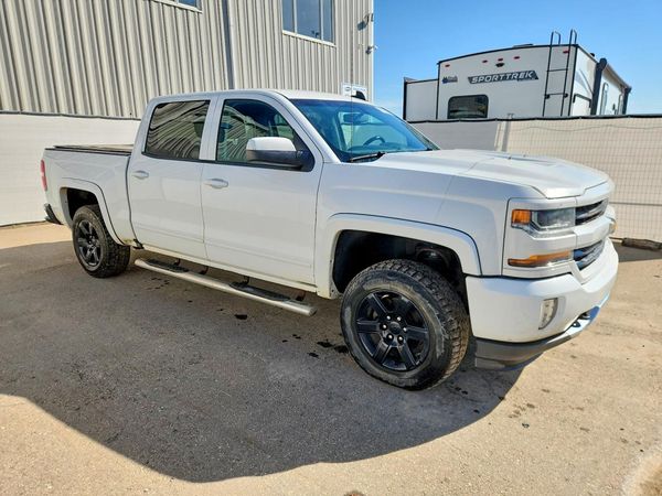 2018 CHEVROLET SILVERADO LT