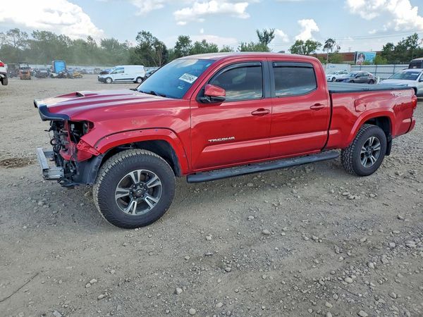 2017 TOYOTA TACOMA